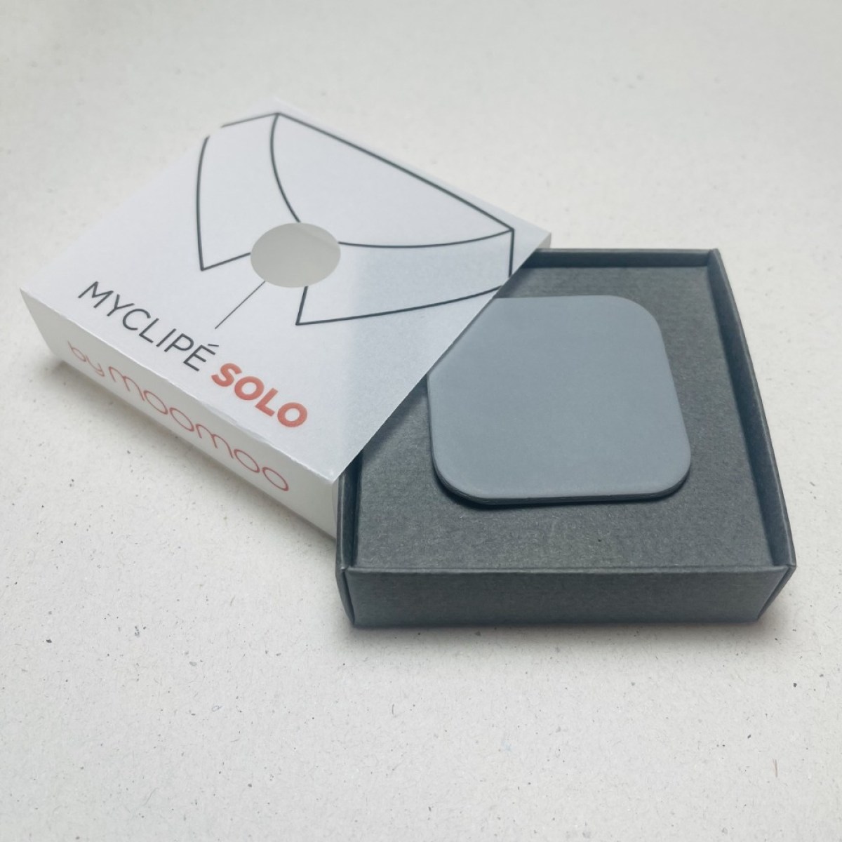 SOLO SQUARE DARK GREY